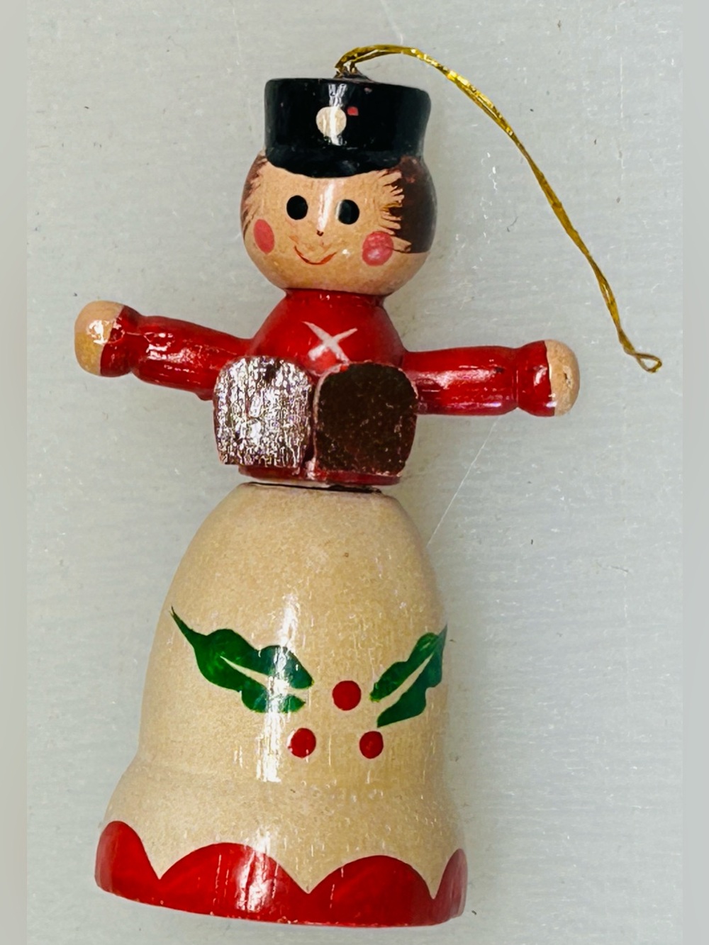 Jasco Wooden Christmas Ornament Woman Caroler 1970s Vintage